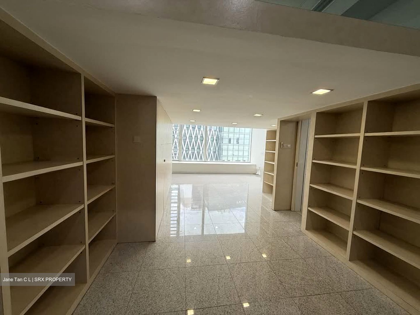 The Central (D1), Office #547603201